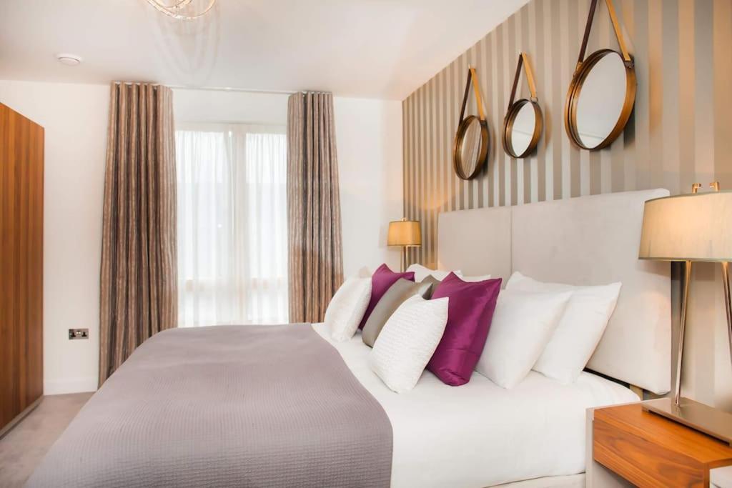 Stylish And Central Two Bedroom & Two Bathroom Apartment With Free Parking Dış mekan fotoğraf
